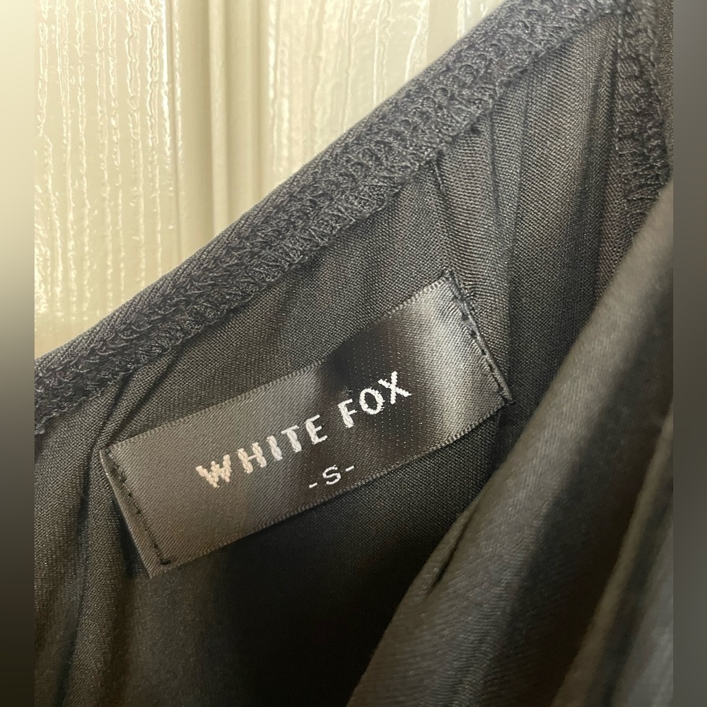 White Fox Boutique Black Long Sleeve Ruched Mini Dress Whimsigoth Size Small - Picture 2 of 4